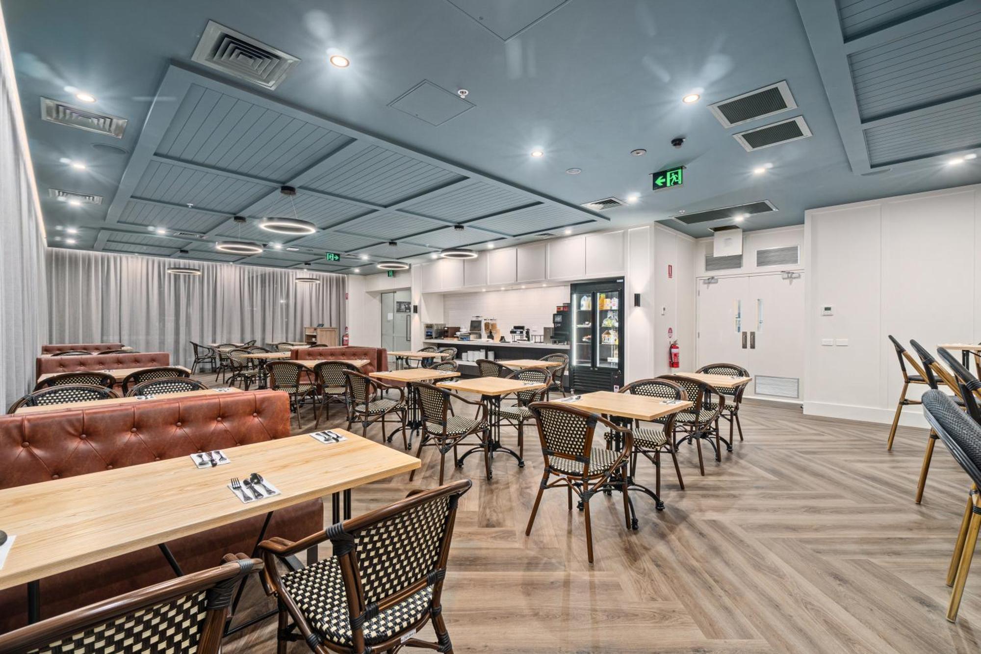 Mercure Pakenham Exterior photo